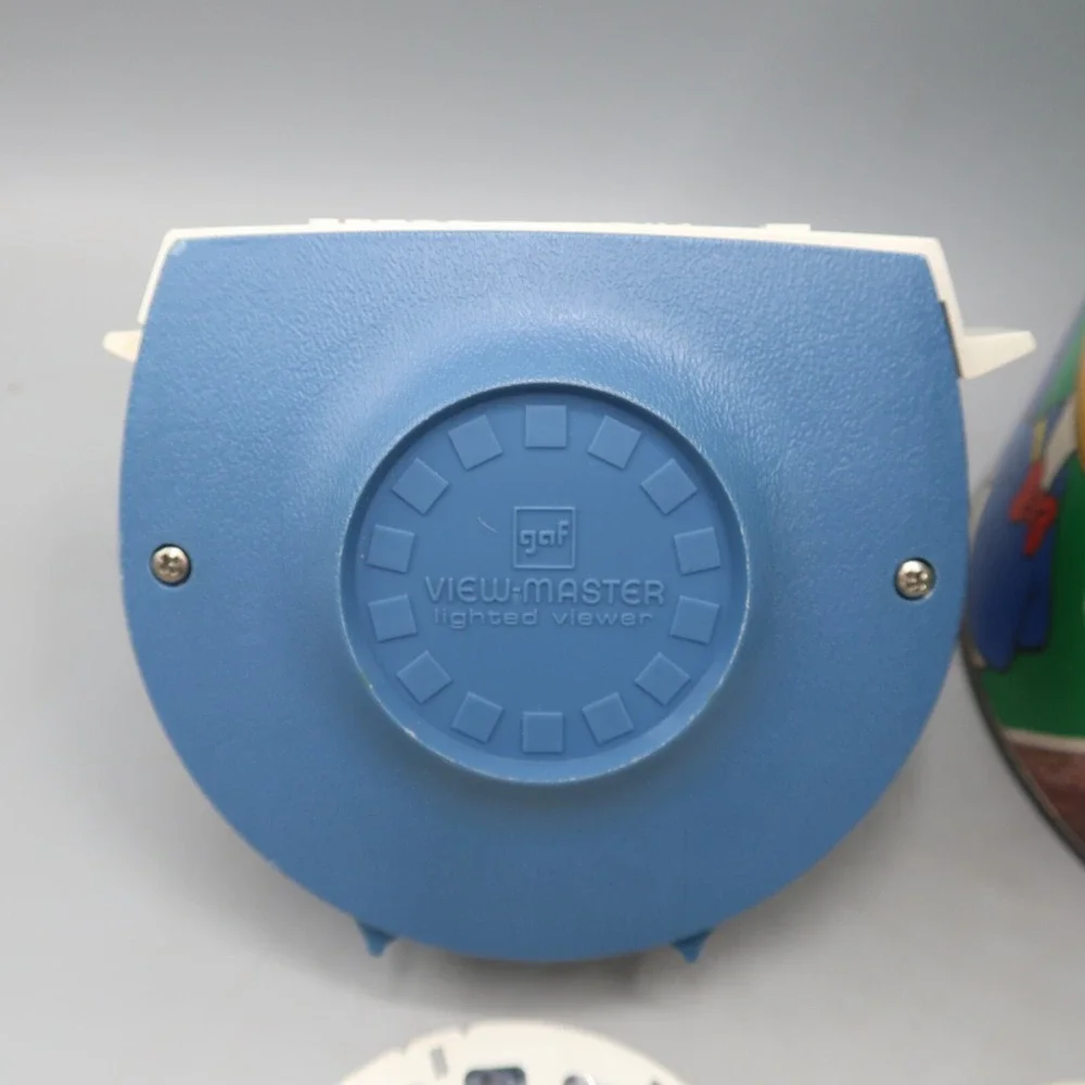 Vintage View-Master Lighted Viewer Blue with lot of reels Disney Bambi‎ Snoopy